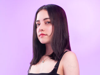 hot naked cam girl LunaBelleth