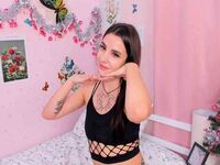 cam whore livesex LynetteFeathers