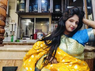 naked camgirl masturbating MaahiKhan