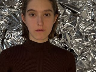 extreme cam MaeganDegiacomo