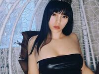 live webcam performer MaiaLouise