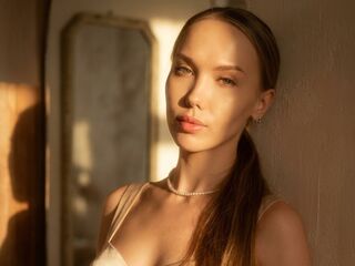 nude camgirl photo MargotAbbot