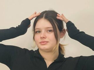 fingering webcamgirl MauritaRoberge