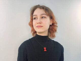 cam girl showing pussy MeghanInclan