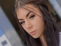 naked camgirl masturbating with dildo MellieKastor