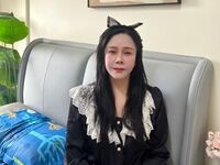 masturbating webcamgirl MengMengSally