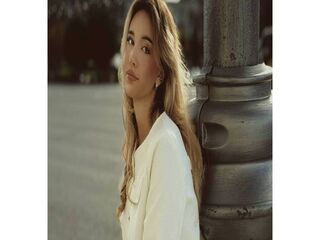 chat room live web cam MiraStarlet