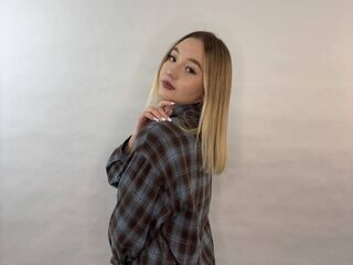 hot strip tease webcam NatashiaStrevell