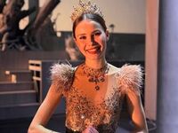 closeup cam NylaPitarresi