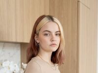 girl naked RinaWilliams