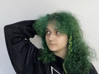 naked girl with live cam masturbating SamellaMagowan