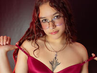 cam girl masturbating with vibrator SaritaDay