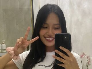 naughty camgirl masturbating with dildo SelenaMulvehill