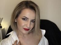 cam girl masturbating with sextoy SellenaMiller