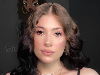 naughty cam girl masturbating with dildo ShayneKuster