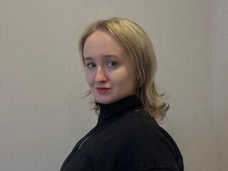 voyeur web cam SuzannKernes