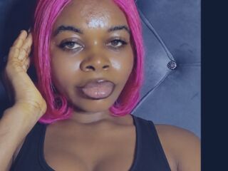 naughty camgirl fingering pussy TanaReina