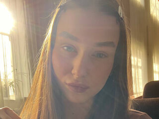 camwhore video TristaCarmody