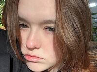 fingering girl webcam  TwannaShumate