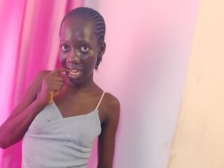 camgirl masturbating with sextoy VelunaLexan