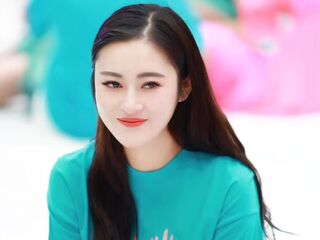 sexchat room YolandaYang