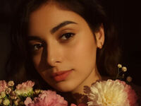 webcam stripper ZaylaAmin