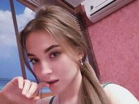 girl webcam show ZeldaElswick