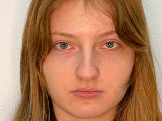 free webcam chat ZellaCarwin